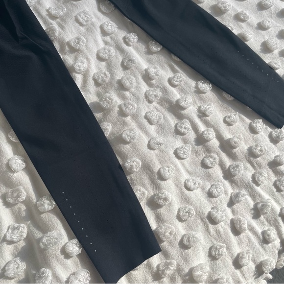 Lululemon Zoned In Running Leggings - Picture 8 of 8